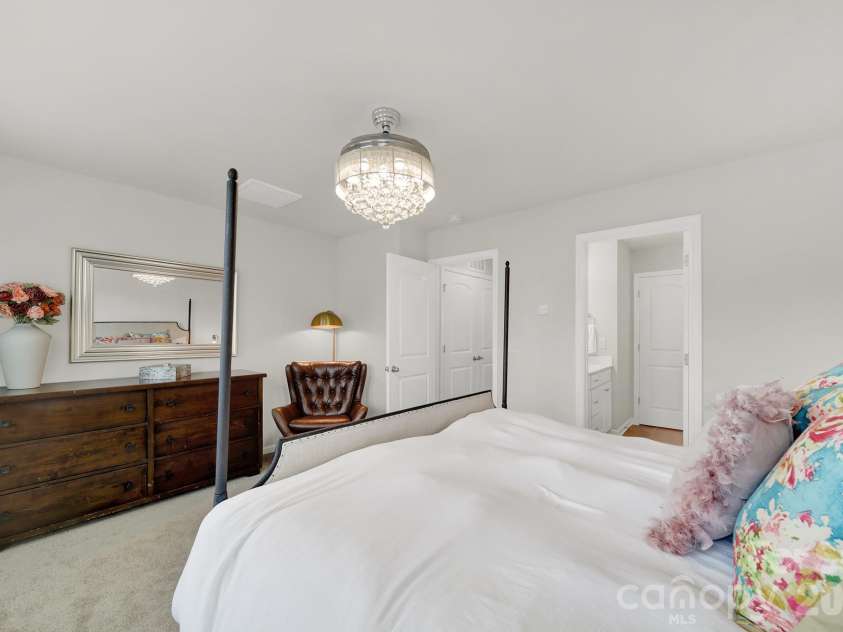 6946 Walnut Branch Lane, Charlotte, NC 28277.  MLS# CAR4298180, YatesRealty ID 8026. 