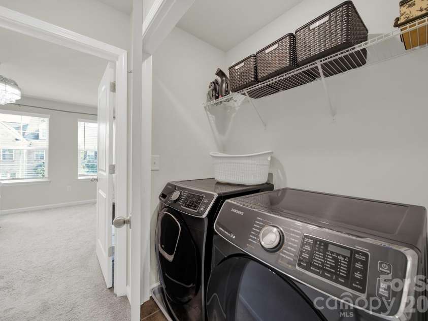 6946 Walnut Branch Lane, Charlotte, NC 28277.  MLS# CAR4298180, YatesRealty ID 8026. Washer & dryer convey. 