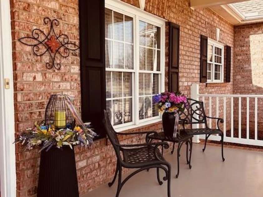 69 Isaac Creek Drive, Hickory, NC 28601.  MLS# CAR4338169, YatesRealty ID 8029. 