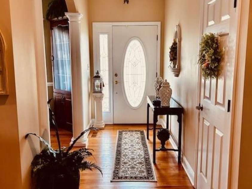 69 Isaac Creek Drive, Hickory, NC 28601.  MLS# CAR4338169, YatesRealty ID 8029. 