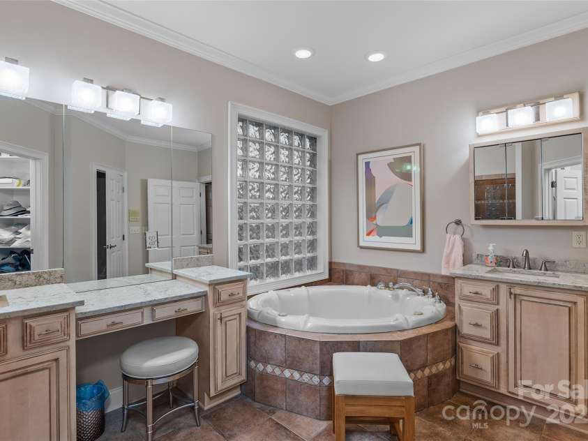 249 Pine Mountain Trail, Brevard, NC 28712.  MLS# CAR4321660, YatesRealty ID 803. 