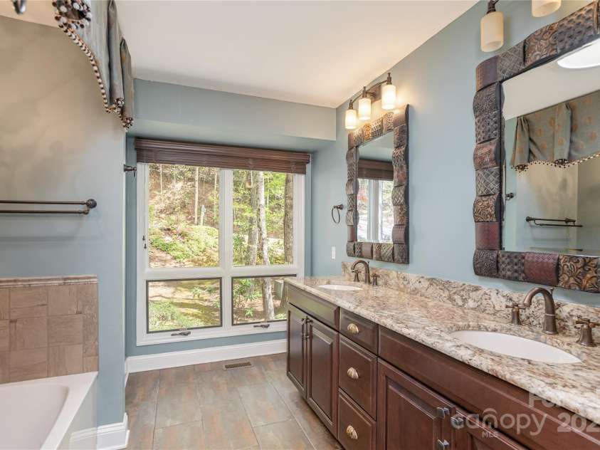 217 Fern Creek Drive, Flat Rock, NC 28731.  MLS# CAR4250806, YatesRealty ID 8031. 