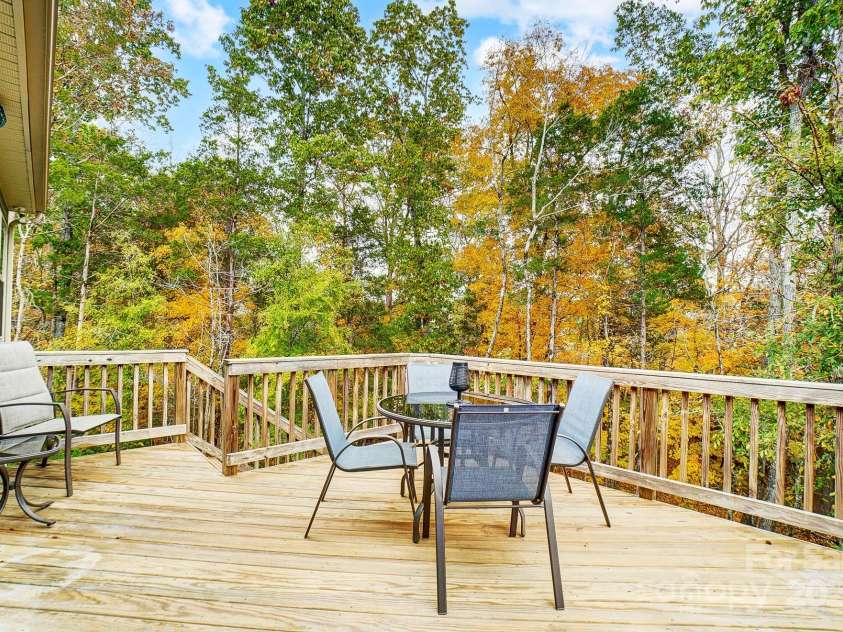 1150 Hearth Lane, Concord, NC 28025.  MLS# CAR4251598, YatesRealty ID 8034. 