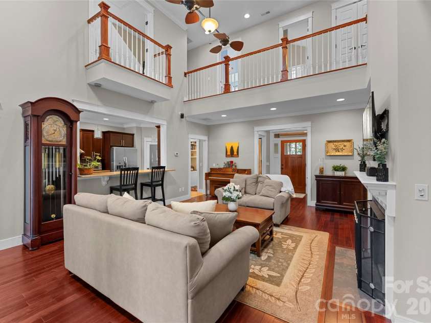 53 Sovereign Lane, Fairview, NC 28730.  MLS# CAR4355300, YatesRealty ID 8034. 