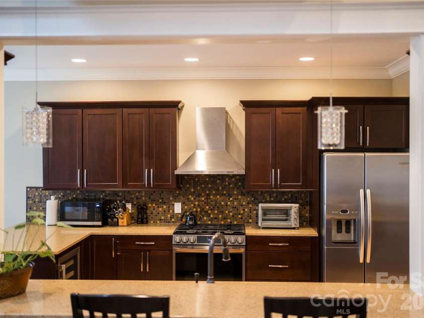 53 Sovereign Lane, Fairview, NC 28730.  MLS# CAR4355300, YatesRealty ID 8034. 