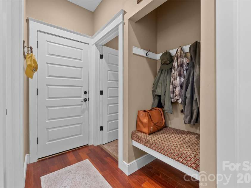 53 Sovereign Lane, Fairview, NC 28730.  MLS# CAR4355300, YatesRealty ID 8034. 