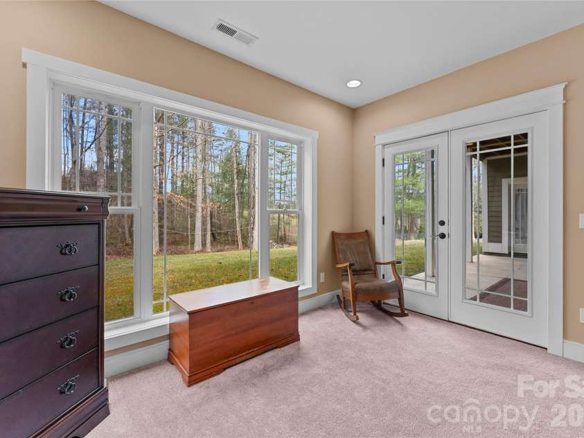 53 Sovereign Lane, Fairview, NC 28730.  MLS# CAR4355300, YatesRealty ID 8034. 