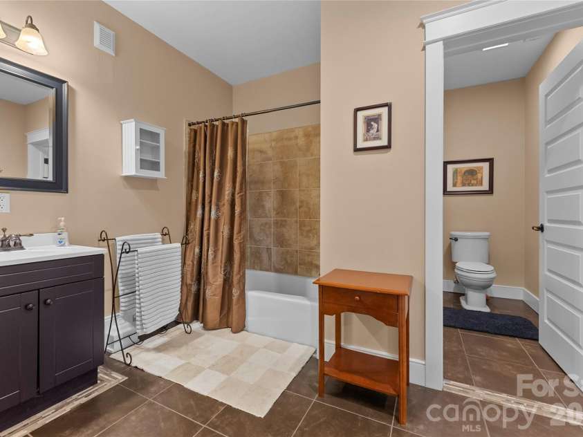 53 Sovereign Lane, Fairview, NC 28730.  MLS# CAR4355300, YatesRealty ID 8034. 