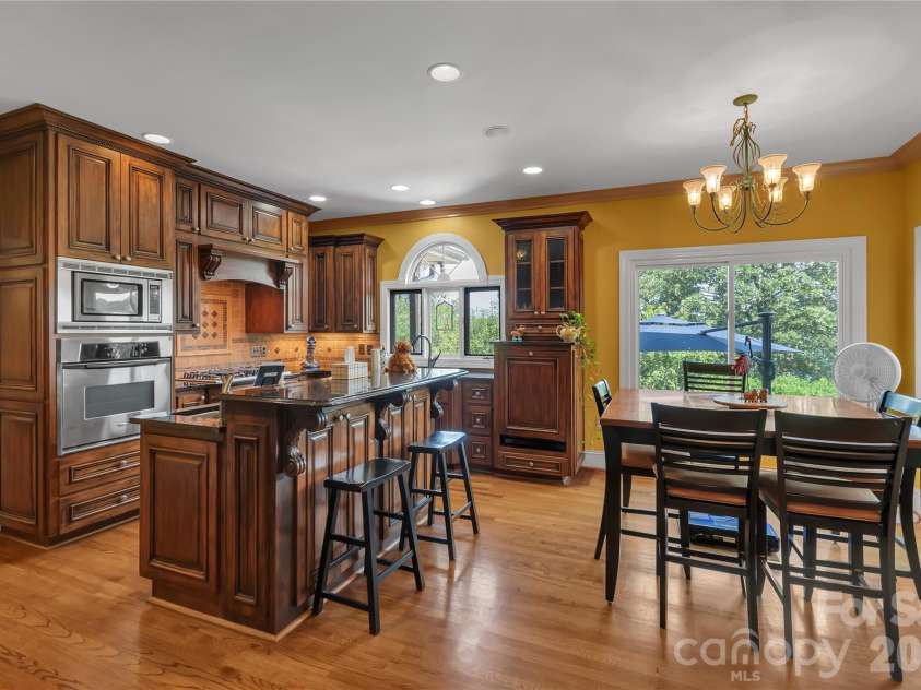 2207 Peninsula Avenue, Shelby, NC 28150.  MLS# CAR4294719, YatesRealty ID 8036. 