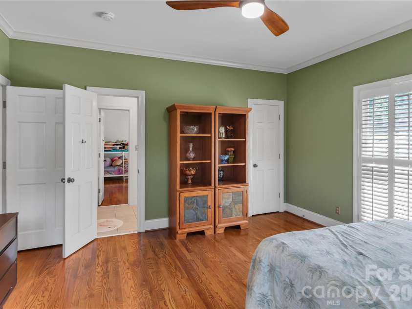 2207 Peninsula Avenue, Shelby, NC 28150.  MLS# CAR4294719, YatesRealty ID 8036. 