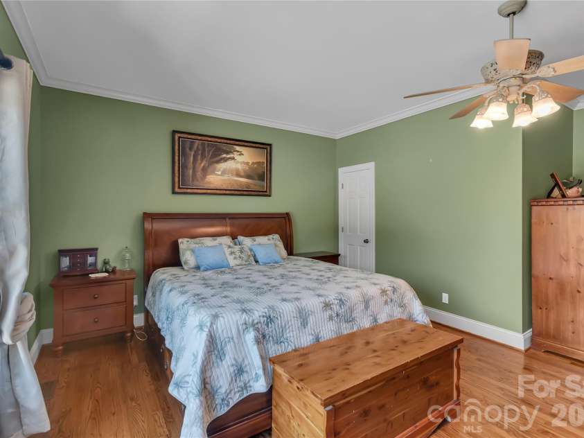 2207 Peninsula Avenue, Shelby, NC 28150.  MLS# CAR4294719, YatesRealty ID 8036. 