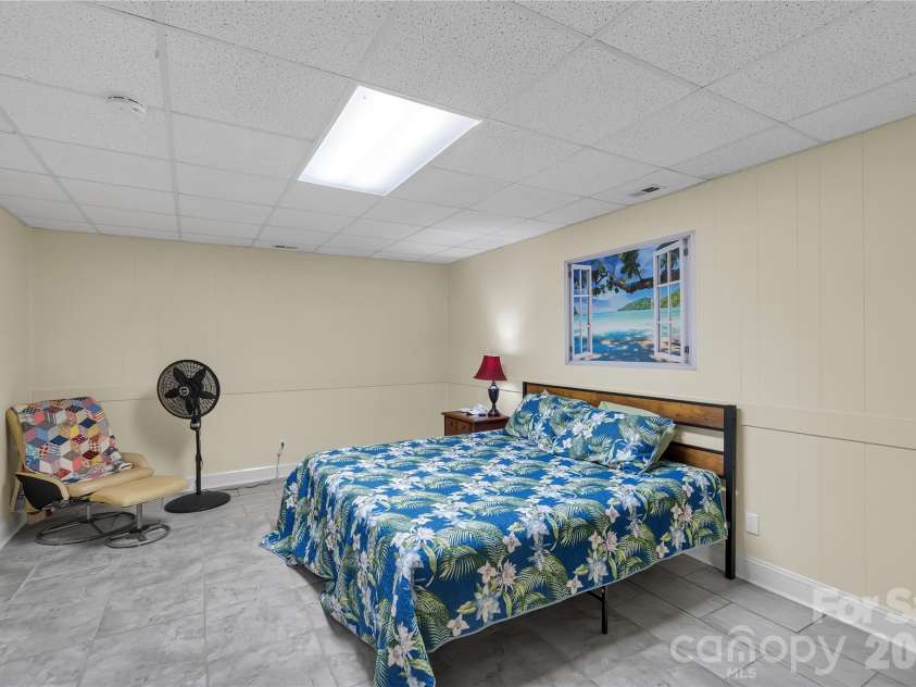 2207 Peninsula Avenue, Shelby, NC 28150.  MLS# CAR4294719, YatesRealty ID 8036. 