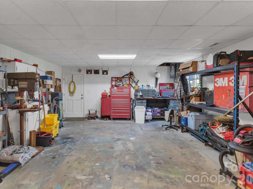 2207 Peninsula Avenue, Shelby, NC 28150.  MLS# CAR4294719, YatesRealty ID 8036. 