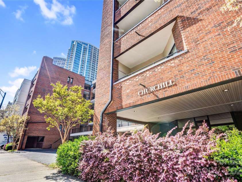 224 Poplar Street, Charlotte, NC 28202.  MLS# CAR4288787, YatesRealty ID 8036. 