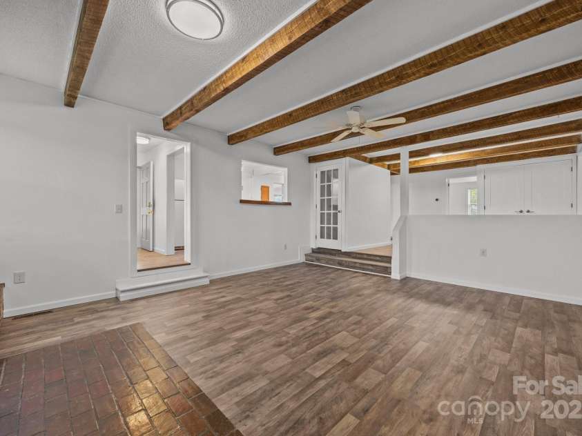 2787 Tyro Road, Lexington, NC 27295.  MLS# CAR4248691, YatesRealty ID 8037. 