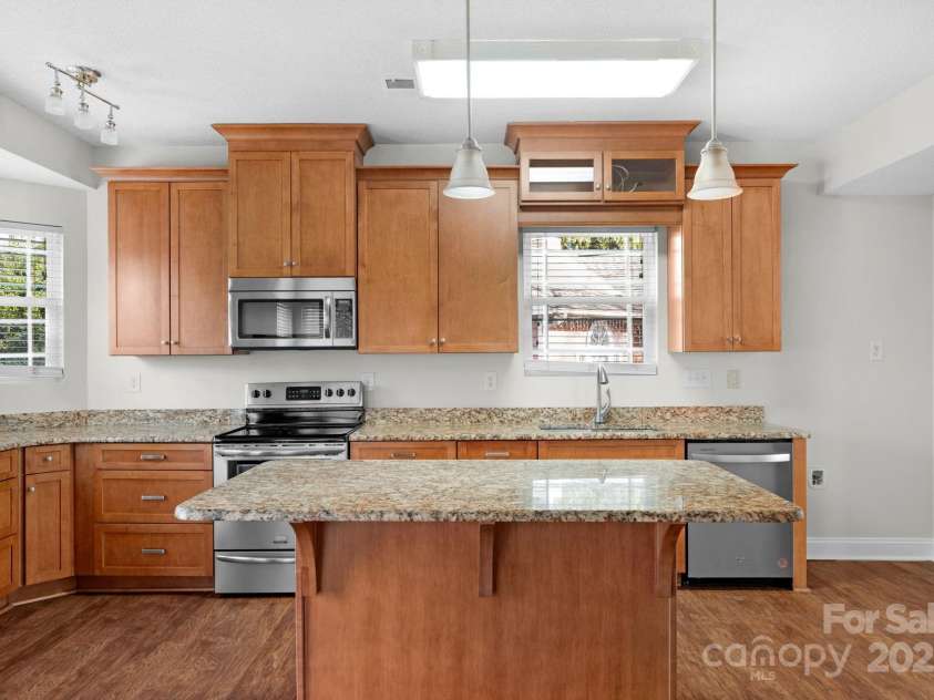 6109 Tartan Green Court, Charlotte, NC 28227.  MLS# CAR4332200, YatesRealty ID 804. 