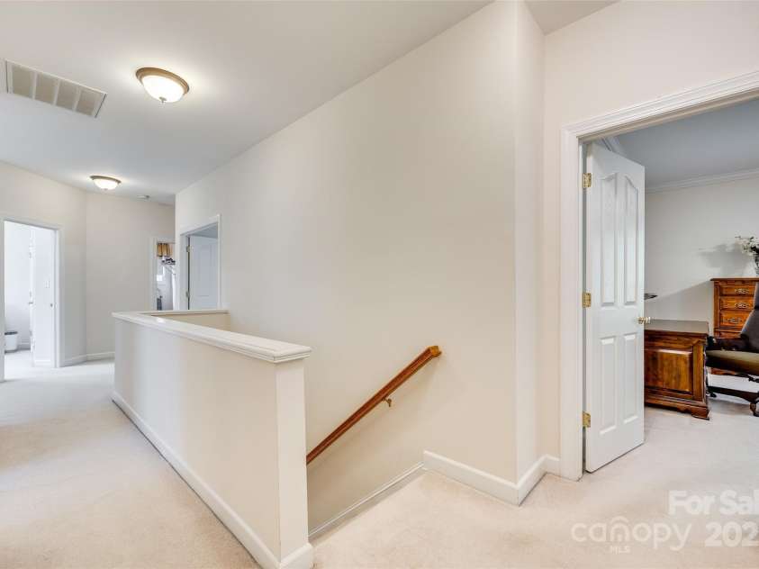 14818 Hawick Manor Lane, Pineville, NC 28134.  MLS# CAR4245191, YatesRealty ID 8040. 