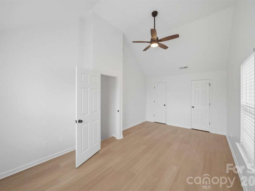 1494 Kindred Circle, Concord, NC 28027.  MLS# CAR4351536, YatesRealty ID 8040. 25 Second bedroom featuring access to a Jack and Jill bathroom.
