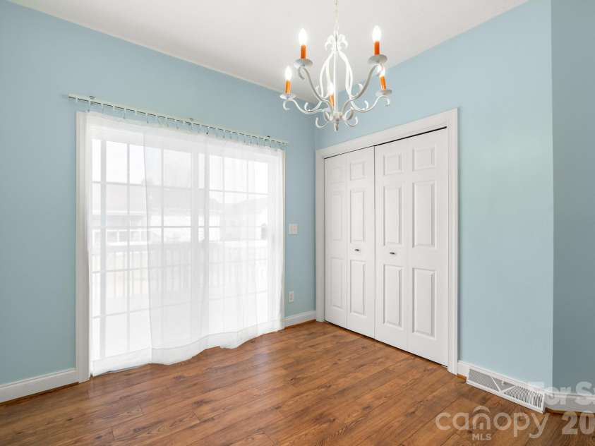 403 Sassafras Drive, Hendersonville, NC 28739.  MLS# CAR4350912, YatesRealty ID 8042. 
