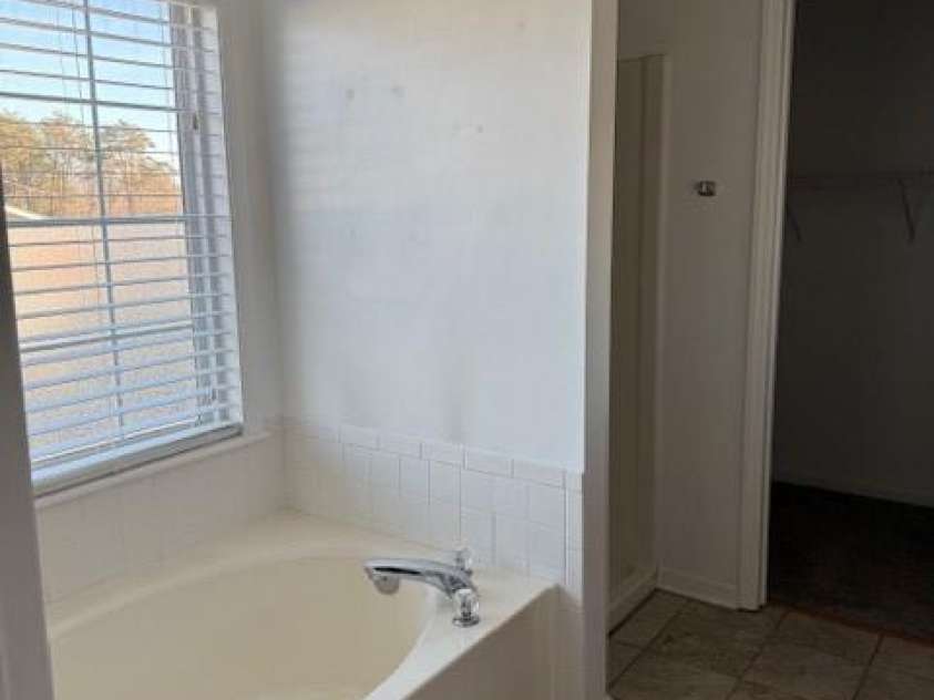 94 Elm Street, Morganton, NC 28655.  MLS# CAR4199678, YatesRealty ID 8042. 
