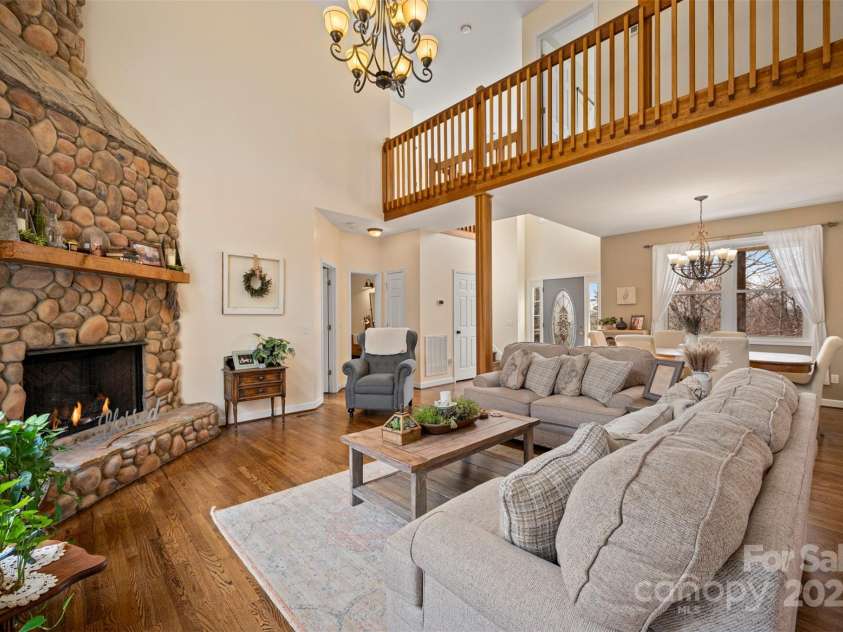 693 Rockwood Lane, Tryon, NC 28782.  MLS# CAR4234370, YatesRealty ID 8043. 