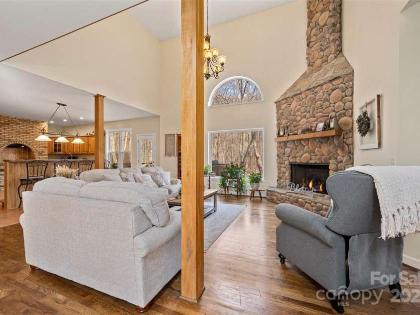 693 Rockwood Lane, Tryon, NC 28782.  MLS# CAR4234370, YatesRealty ID 8043. 