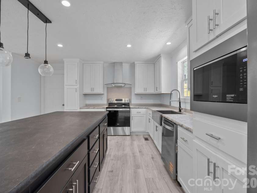 13190 Old Beatty Ford Road, Rockwell, NC 28138.  MLS# CAR4345733, YatesRealty ID 8044. 