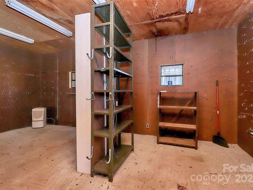 1354 Mirror Lake Road, Lincolnton, NC 28092.  MLS# CAR4220699, YatesRealty ID 8045. 