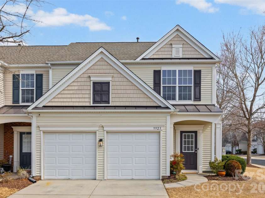 9923 Fallon Trace Avenue, Charlotte, NC 28277.  MLS# CAR4346938, YatesRealty ID 8045. 