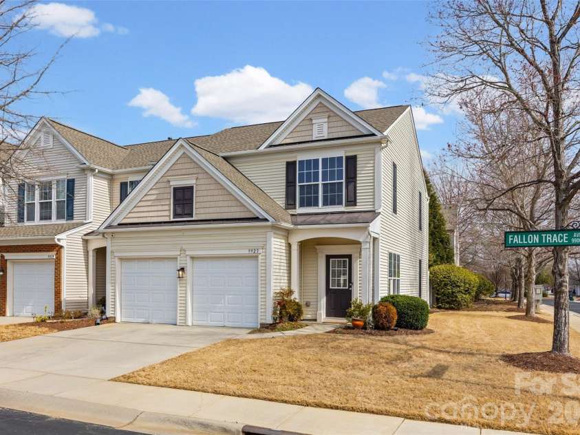 9923 Fallon Trace Avenue, Charlotte, NC 28277.  MLS# CAR4346938, YatesRealty ID 8045. 