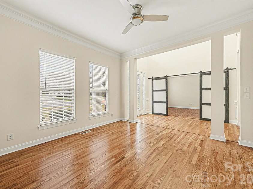 1305 Linden Glen Drive, Matthews, NC 28104.  MLS# CAR4340107, YatesRealty ID 8047. 