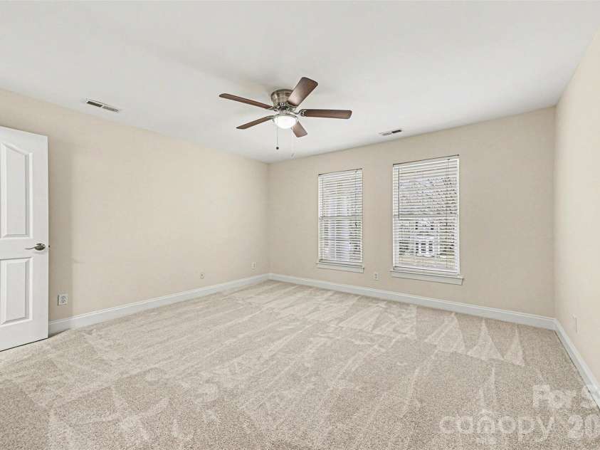 1305 Linden Glen Drive, Matthews, NC 28104.  MLS# CAR4340107, YatesRealty ID 8047. 