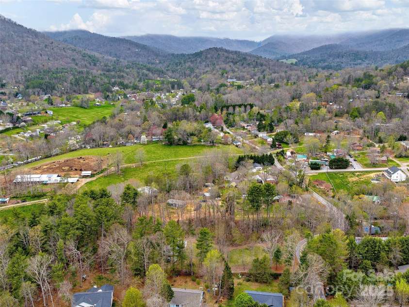 360 Lower Grassy Branch Road, Asheville, NC 28805.  MLS# CAR4244601, YatesRealty ID 8047. 