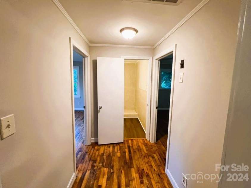 104 1/2 Tomberlin Road, Mount Holly, NC 28120.  MLS# CAR4187809, YatesRealty ID 8048. 