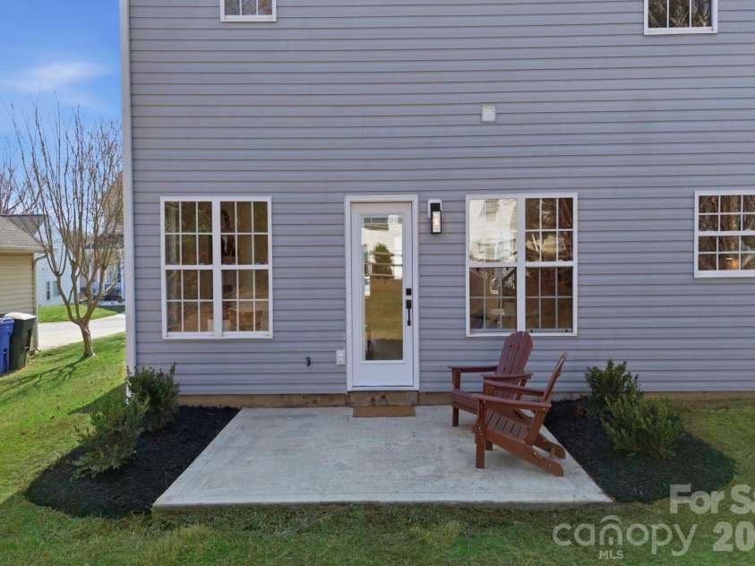 171 Kristens Court Drive, Mooresville, NC 28115.  MLS# CAR4352677, YatesRealty ID 8048. Additional backyard view.