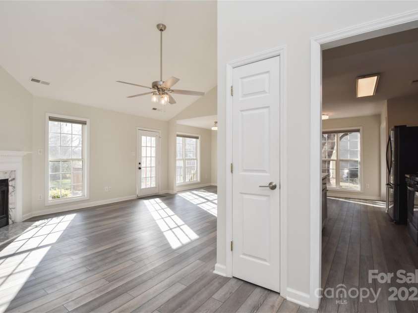 330 Kilmer Lane, Mooresville, NC 28115.  MLS# CAR4255974, YatesRealty ID 8050. 