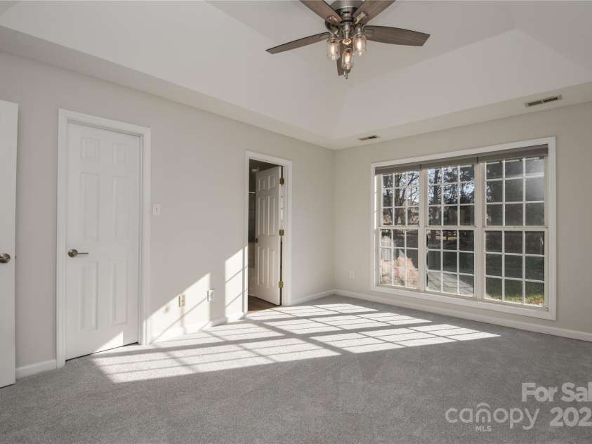 330 Kilmer Lane, Mooresville, NC 28115.  MLS# CAR4255974, YatesRealty ID 8050. 