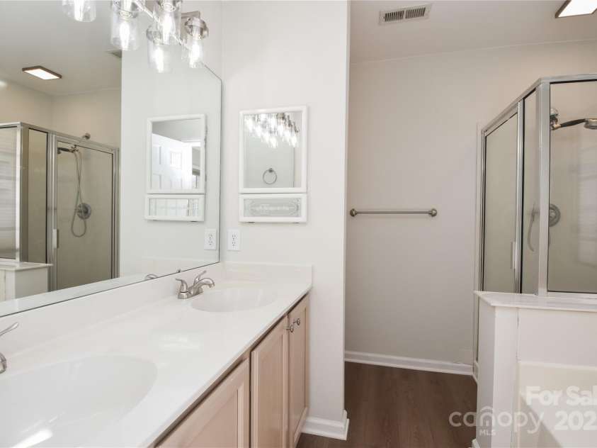 330 Kilmer Lane, Mooresville, NC 28115.  MLS# CAR4255974, YatesRealty ID 8050. 