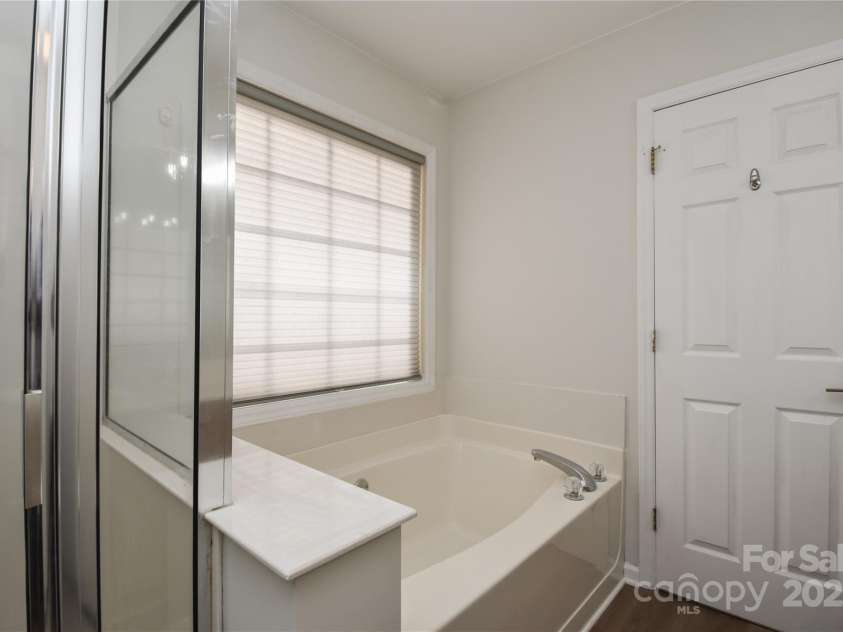 330 Kilmer Lane, Mooresville, NC 28115.  MLS# CAR4255974, YatesRealty ID 8050. 