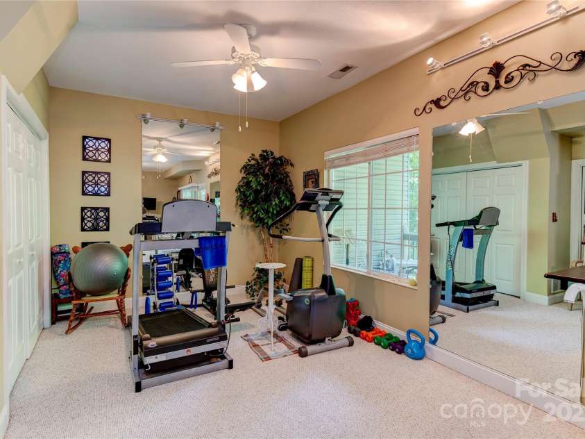 117 Hibiscus Lane, Asheville, NC 28803.  MLS# CAR4128496, YatesRealty ID 8051. 