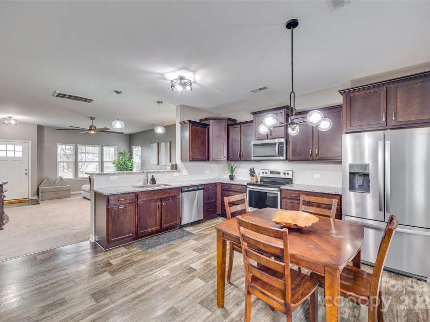 921 Von Buren Boulevard, Rock Hill, SC 29730.  MLS# CAR4223047, YatesRealty ID 8052. 