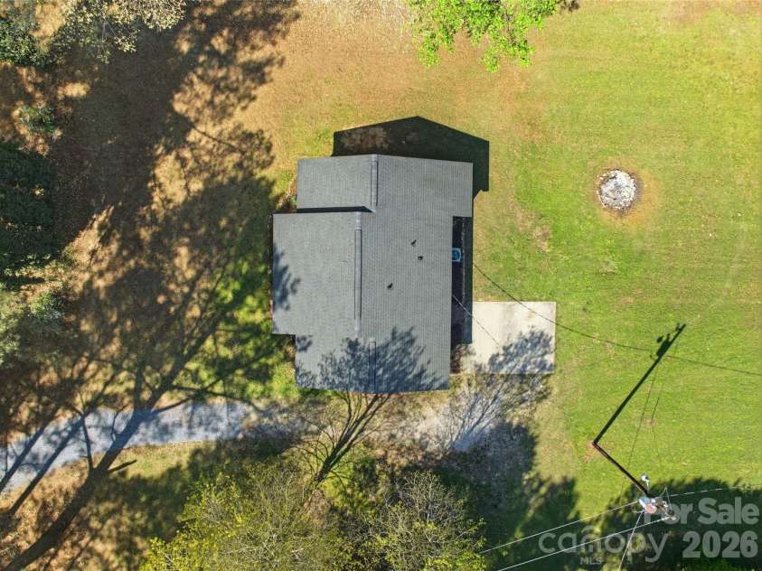 2291 Hicklin Bridge Road, Edgemoor, SC 29712.  MLS# CAR4362259, YatesRealty ID 8053. 
