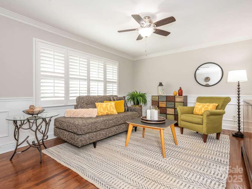 7024 Rockledge Drive, Charlotte, NC 28210.  MLS# CAR4244207, YatesRealty ID 8055. 