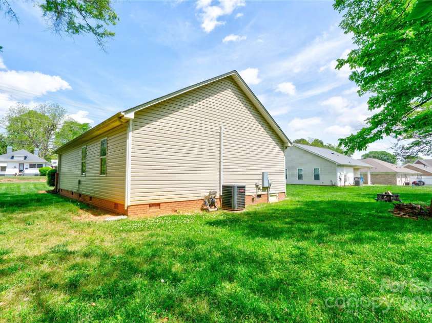 704 Catawba Street, Belmont, NC 28012.  MLS# CAR4249281, YatesRealty ID 8057. Back of home