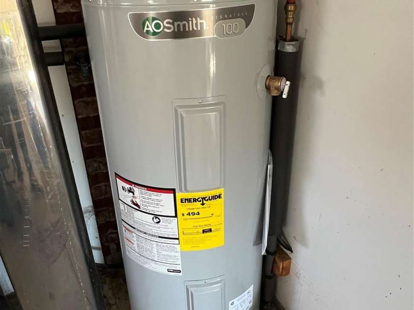 604 Eastwood Drive, Albemarle, NC 28001.  MLS# CAR4210348, YatesRealty ID 8059. 