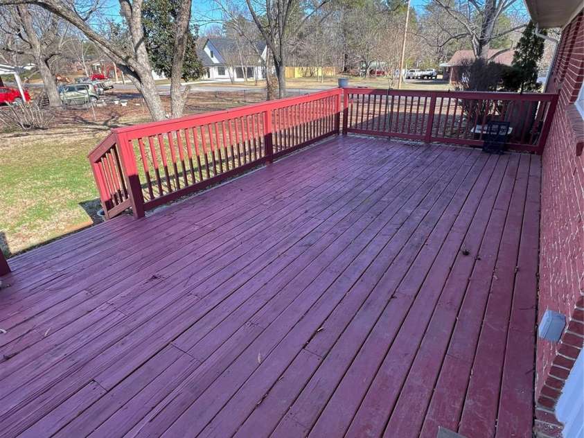 604 Eastwood Drive, Albemarle, NC 28001.  MLS# CAR4210348, YatesRealty ID 8059. Rear Deck