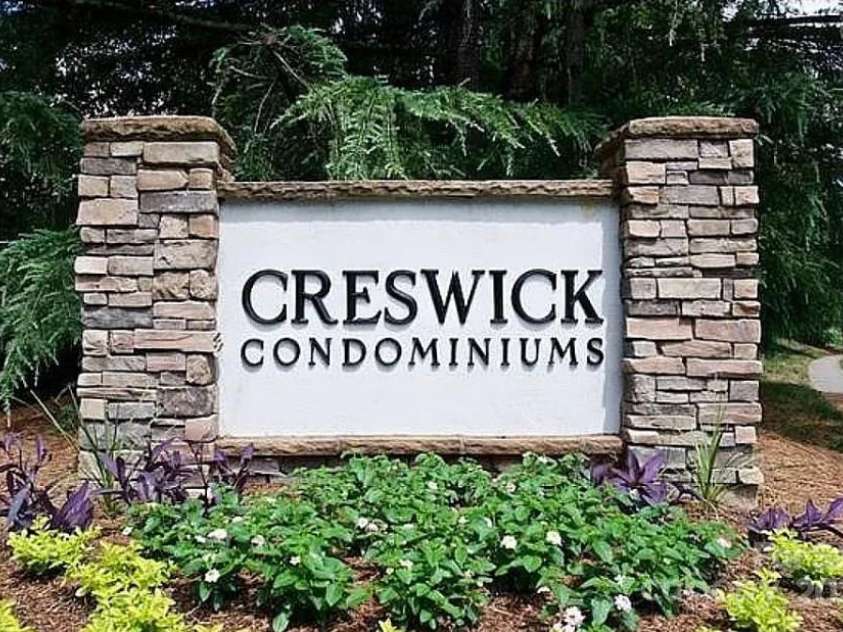 2520 Stradbrook Drive, Charlotte, NC 28210.  MLS# CAR4323264, YatesRealty ID 806. 