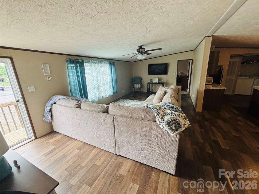 3512 Meldonna Drive, Maiden, NC 28650.  MLS# CAR4386085, YatesRealty ID 806. 