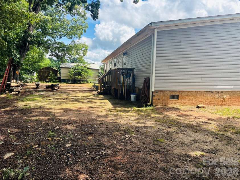 3512 Meldonna Drive, Maiden, NC 28650.  MLS# CAR4386085, YatesRealty ID 806. 