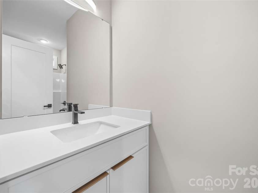 401 Lee Street, Mount Holly, NC 28120.  MLS# CAR4341029, YatesRealty ID 8060. Full Bath